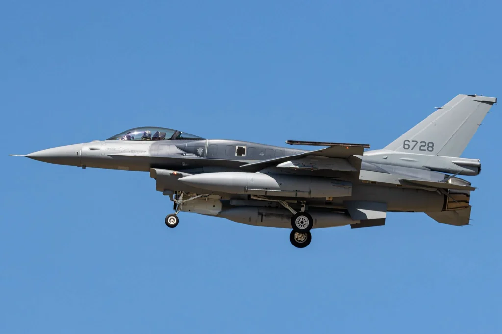 Tayvan F-16 Block 70 savaş uçaklarını teslim alıyor