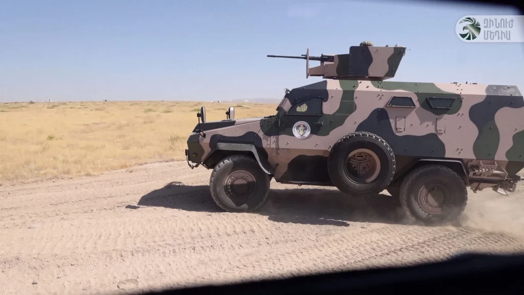 Ermenistan’ın Fransa’dan tedarik ettiği zırhlı araçlar görüldü