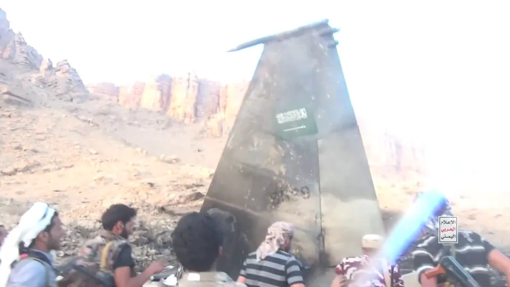 Suudi Arabistan’ın savaş uçağı düşürüldü